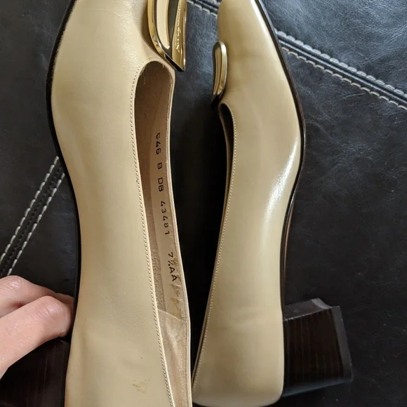 Salvatore Ferragamo Shoes - Picture 2 of 3